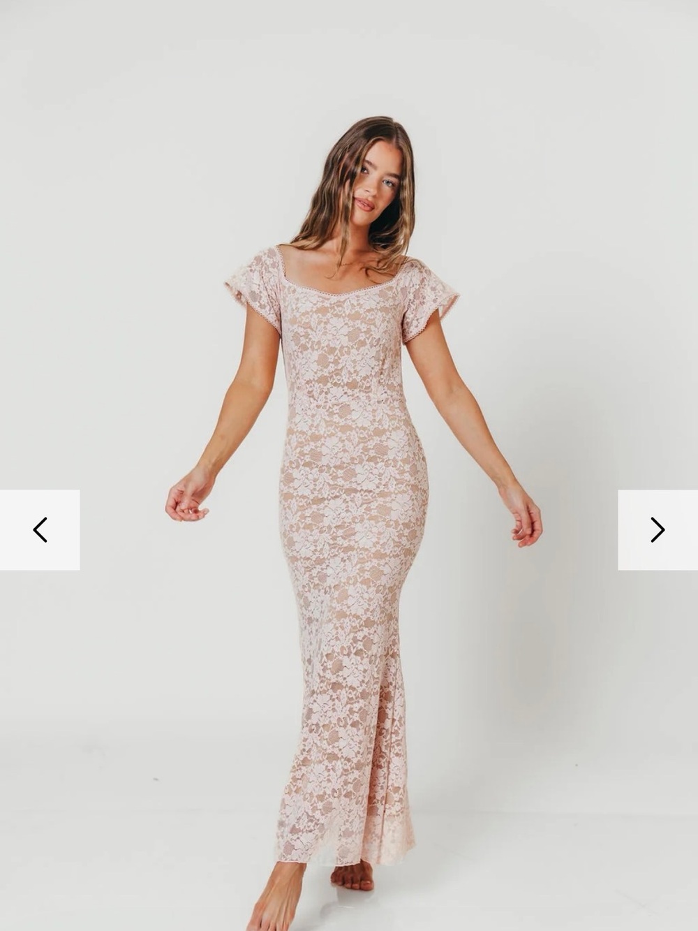 Elegant Lace Maxi Dress in Blush Pink